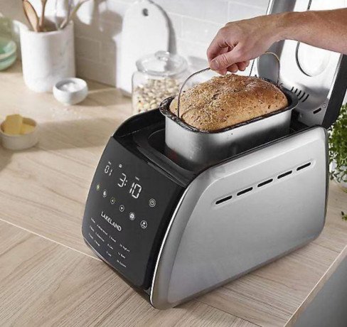 lakeland-touchscreen-bread-maker-used-once-big-0