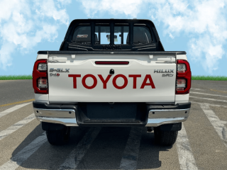 HILUX Double Cab GLX 2.4L DIESEL